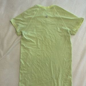 Lululemon swiftly tech